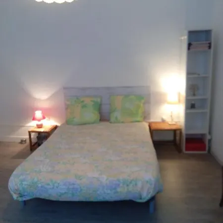 Privatunterkunft Avec Sa Salle De Bain Privative, Vieux-cognac *